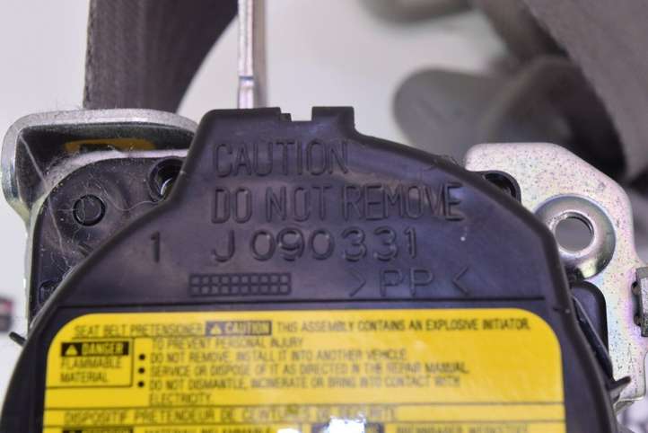 Lexus IS 220 (2005 - 2010)  J090301 Передний ремень безопасности
