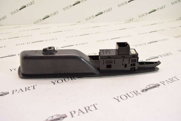 Volvo S40 (2000 - 2004)  30638702 Кнопка стеклоподъемников