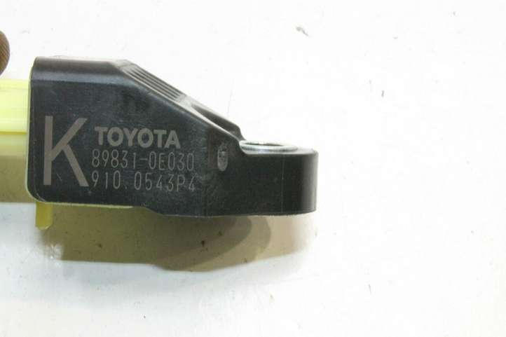 Lexus RX 300 (2003 - 2006)  898310E030 Датчик удара надувных подушек