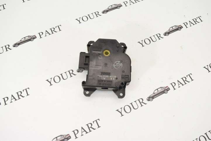 Toyota Previa (XR30, XR40) II (2000 - 2006)  0637008170 Двигатель задвижки потока воздуха