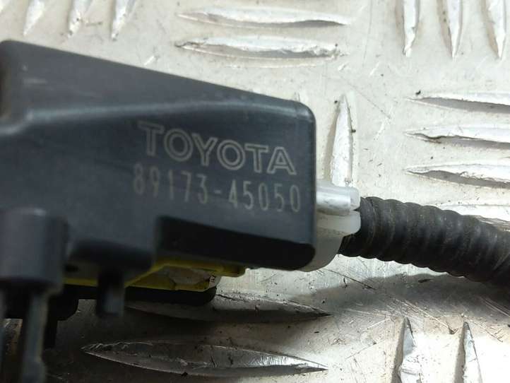 Lexus RX 300 (2003 - 2006)  8917345050 Датчик удара надувных подушек
