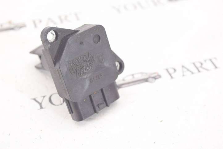 Toyota Avensis T250 (2003 - 2006)  2220422010 Измеритель потока воздуха