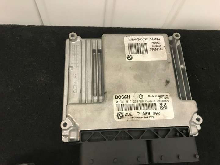 BMW 3 E90 E91 (2005 - 2012)  0281014238 Комплект зажигания