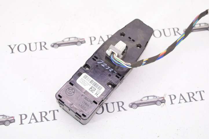 BMW 5 F10 F11 (2009 - 2016)  9208111 Кнопка стеклоподъемников