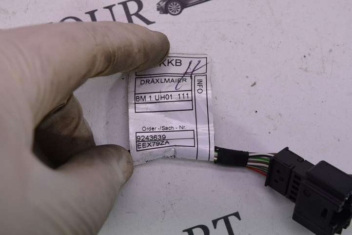 BMW 5 F10 F11 (2009 - 2016)  9208111 Кнопка стеклоподъемников