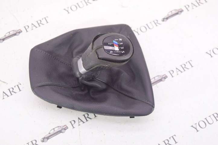BMW 3 E90 E91 (2005 - 2012)  8037309 Отделка рычага переключения передач (кожа, головка)