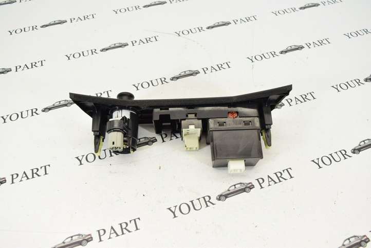 Lexus RX 330 (2003 - 2006)  5543248060 Блок переключателей