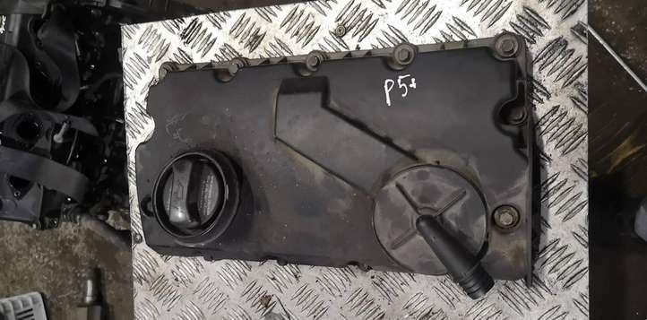 Volkswagen PASSAT B5.5 (2001 - 2005)   Крышка головки