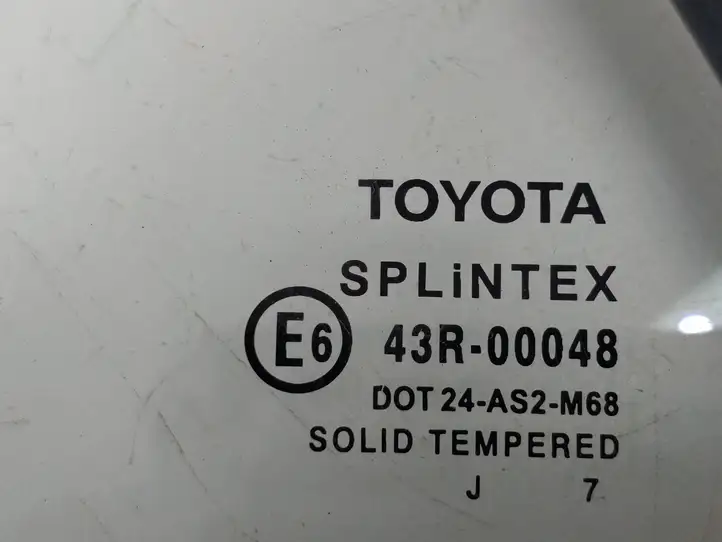 Toyota Avensis T250 (2006 - 2009) 43R00048 Форточка двери — фото 3