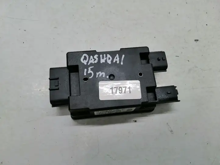 Nissan Qashqai (2013 - 2017) 169109238R Блок управления топливным насосом — фото 1