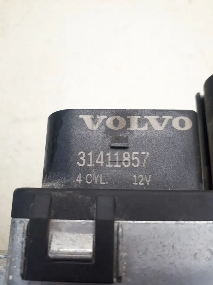 Volvo XC70 (2013 - 2016) 31411857 Реле накала свечей — фото 4