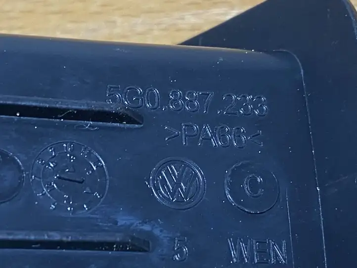 Volkswagen Golf VII (2013 - 2019) 5G0887233 Прочие детали салона — фото 4