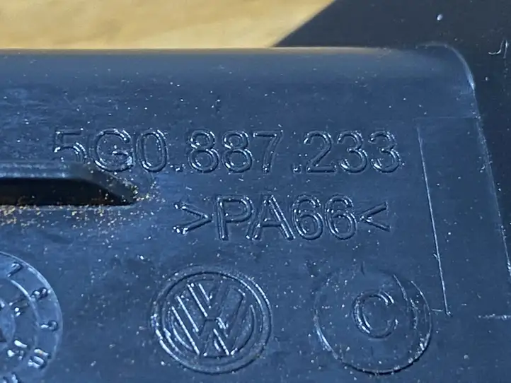 Volkswagen Golf VII (2013 - 2019) 5G0887233 Прочие детали салона — фото 4