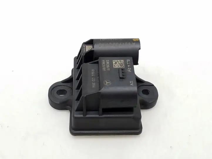 Mercedes-Benz E W212 (2009 - 2016) A6519000900 Реле накала свечей — фото 1