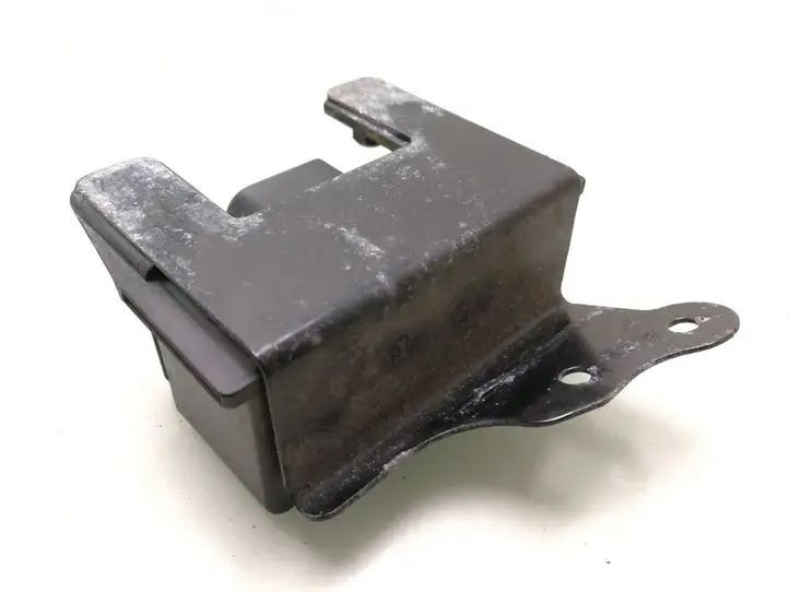 Mercedes-Benz C W203 (2000 - 2007)   Реле подогрева свеч