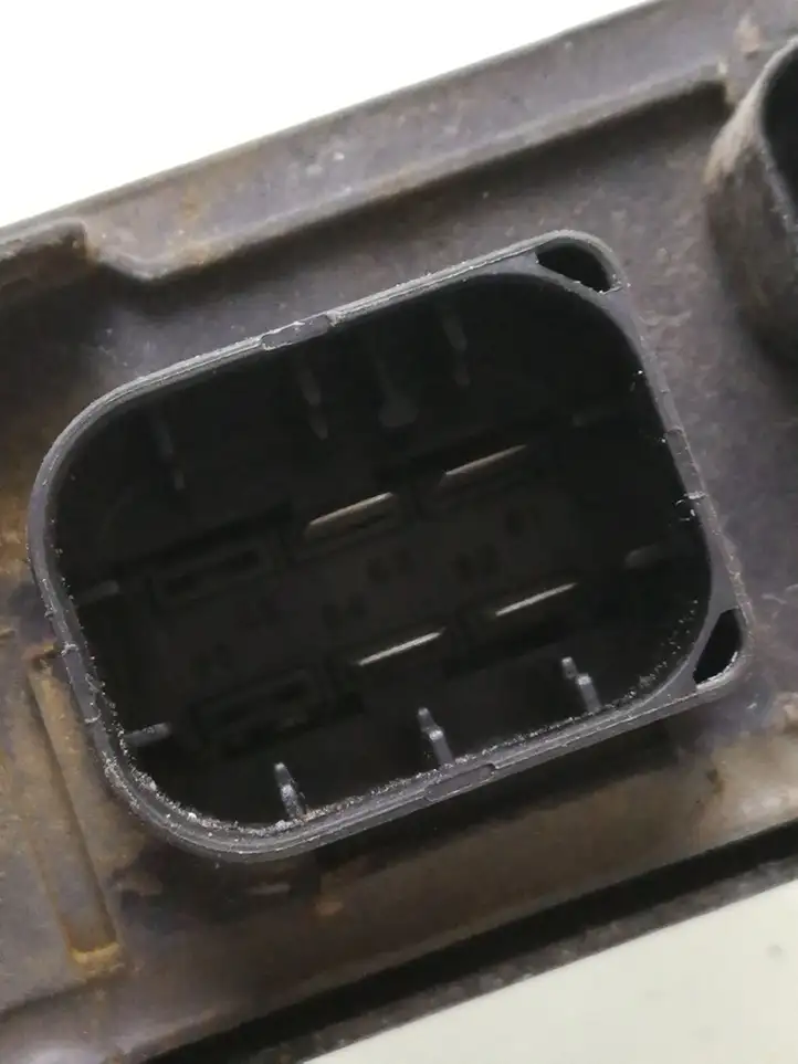 Mercedes-Benz C W203 (2000 - 2007)   Реле подогрева свеч