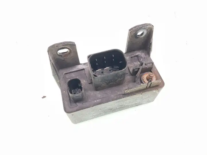 Mercedes-Benz Sprinter W901 W902 W903 W904 (1995 - 2007) 0255452832 Реле накала свечей — фото 2