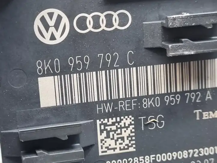 Audi A4 S4 B8 8K (2007 - 2011) 8K0959792C Блок управления дверью — фото 3