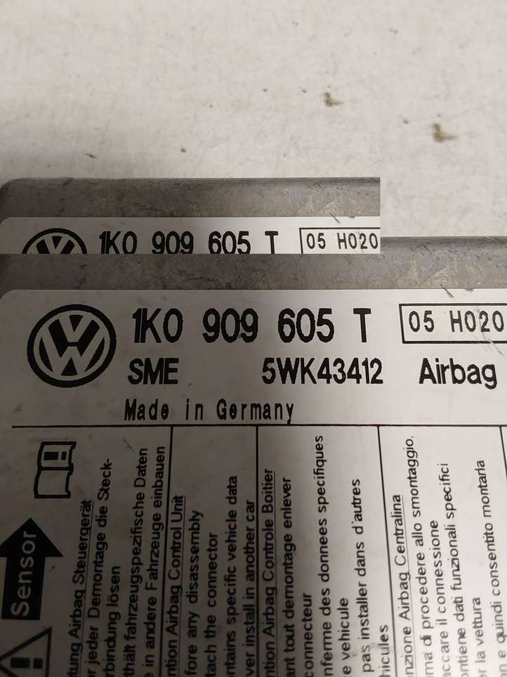 Skoda Octavia Mk2 (1Z) (2004 - 2013)  1K0909605T Блок управления надувных подушек