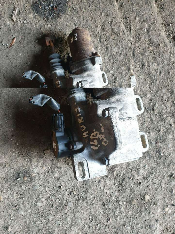 Toyota Auris 150 (2006 - 2012)  8945752010 Датчик педали сцепления