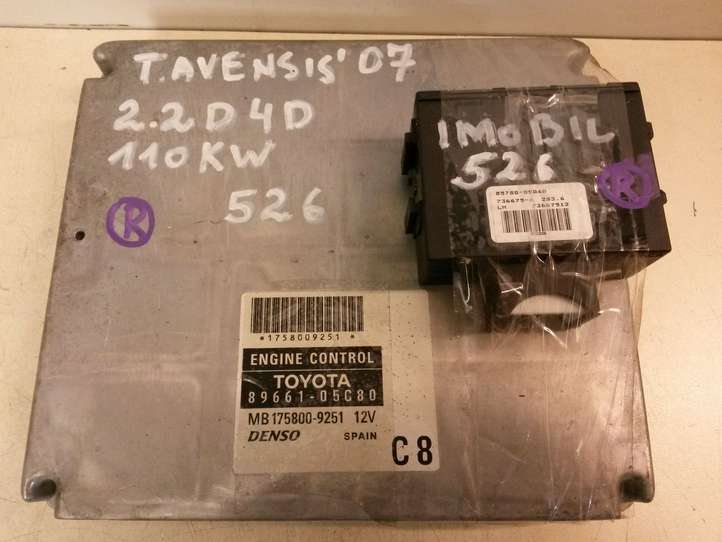 Toyota Avensis T250 (2006 - 2009)  8966105C80 Комплект зажигания