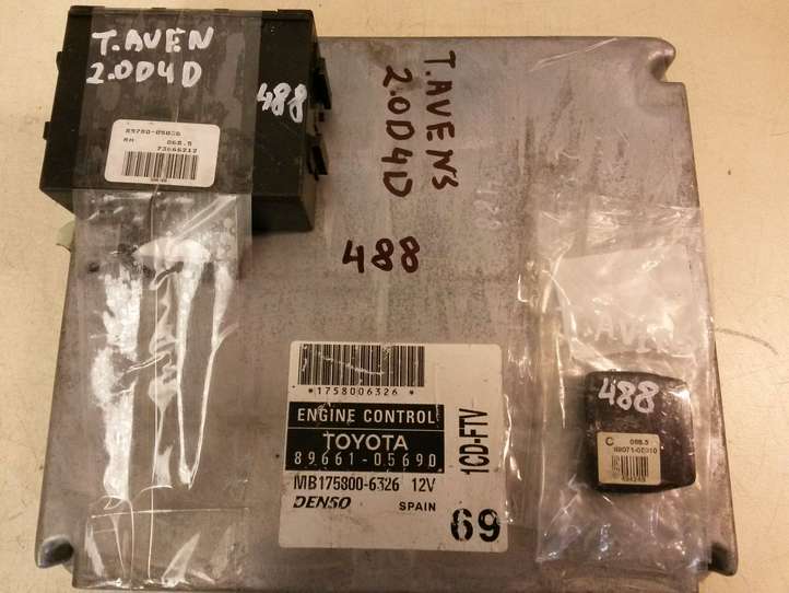 Toyota Avensis T250 (2003 - 2006)  8966105690 Комплект зажигания