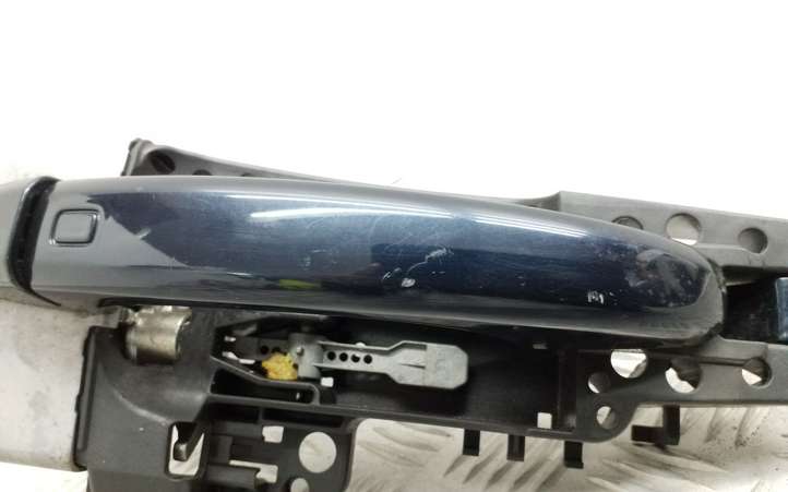 Audi Q5 (2008 - 2012)  8T0837886A Наружная ручка