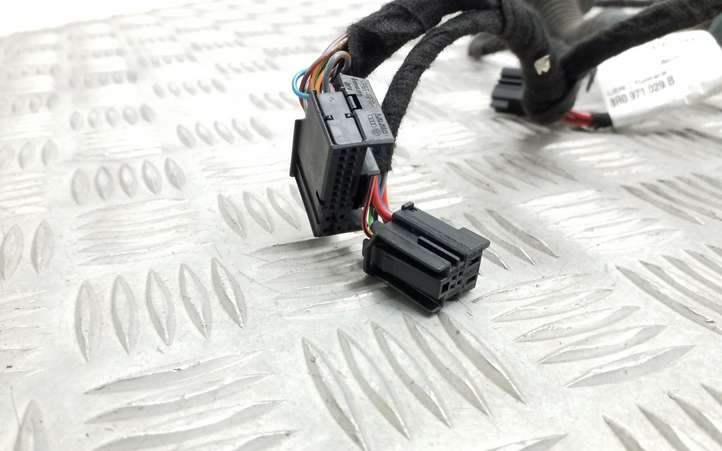Audi Q5 (2008 - 2012)  8R0971029B Проводка передних дверей