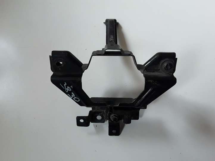 Ford Fiesta (2009 - 2012)  8V51A16860AA Накладка замка капота