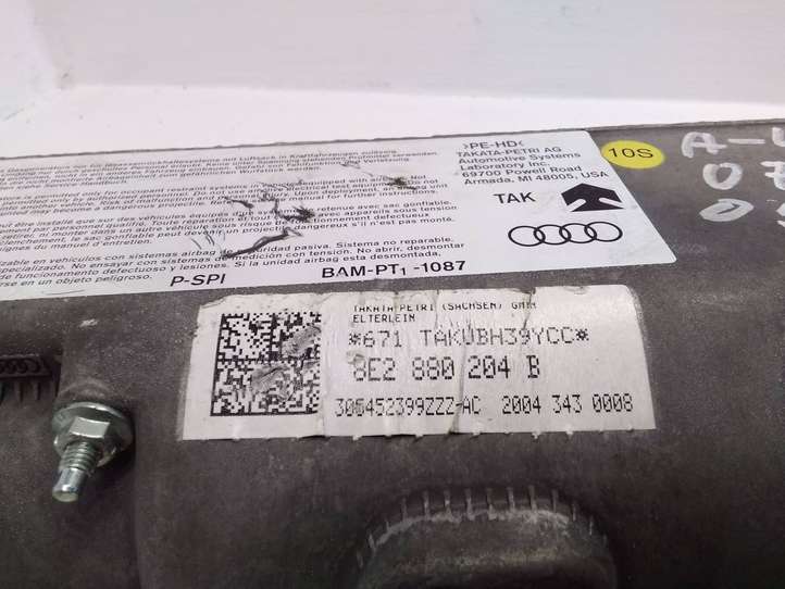 Audi A4 (2004 - 2009)  8E2880204B Подушка безопастности пассажира