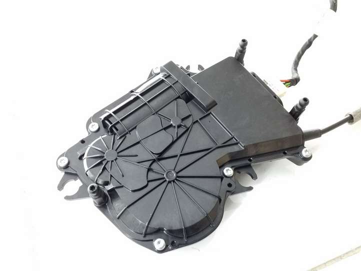 BMW 5 F10 F11 (2009 - 2016)  918546101 Замок задней крышки