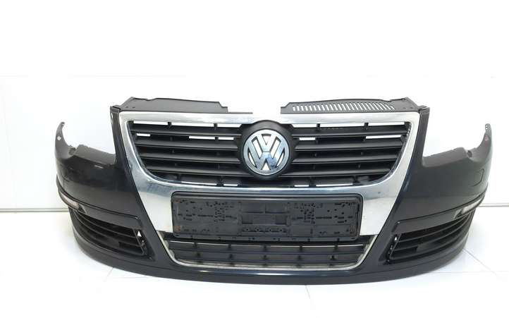 Volkswagen PASSAT B6 (2005 - 2010)  3C0807221C Передний бампер