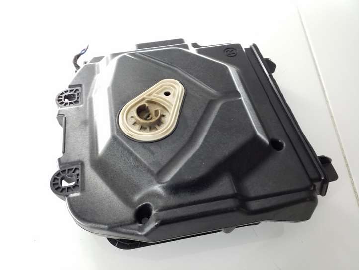 BMW 2 F46 (2015 - )  6513916968802 Громкоговоритель низкой частоты
