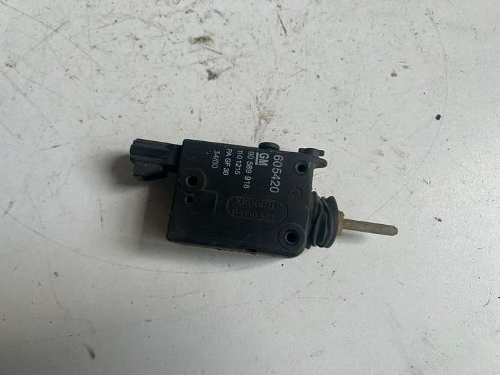 Opel Zafira (1999 - 2003)  90589918 Электропривод центрального замка крышки бака