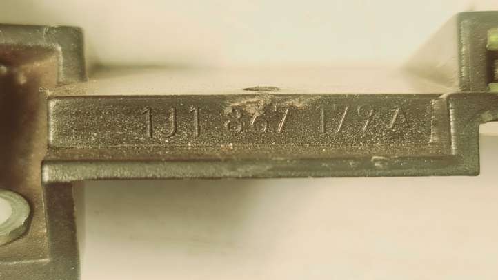 Volkswagen Golf IV (1998 - 2005)  1J1867179A Передняя звукоизоляция