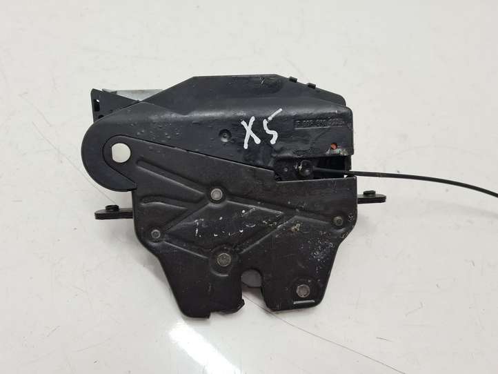 BMW X5 E53 (1999 - 2006)  7111008 Замок задней крышки