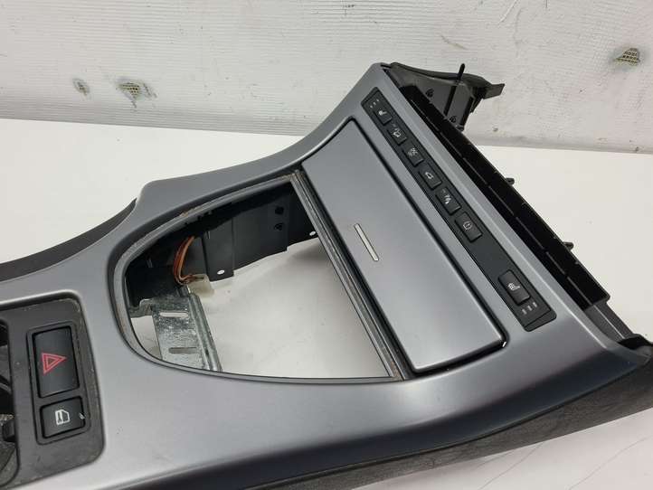 BMW X5 E53 (1999 - 2006)  712444801 Центральная консоль