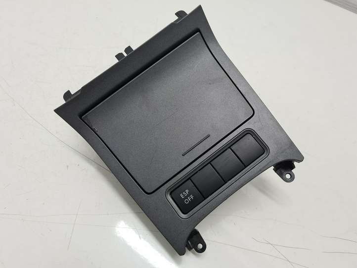 Volkswagen Golf V (2003 - 2009)  1K0863475H Пепельница