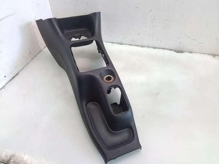 Peugeot 206 (1998 - 2012)  9644330777 Центральная консоль