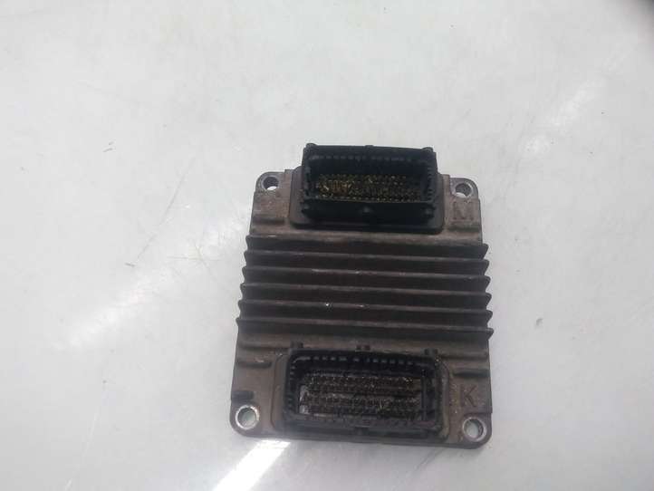 Opel Astra (1998 - 2004)  8972314050 Блок монтирования реле