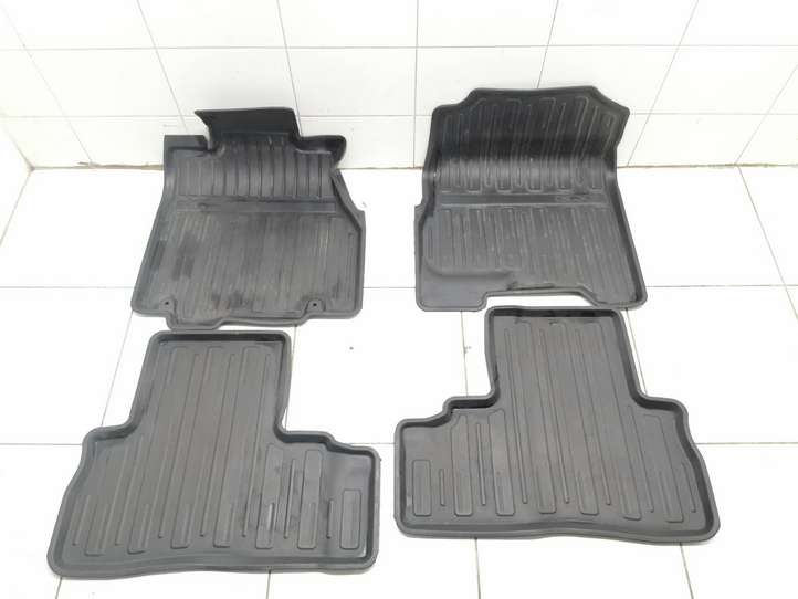 Honda CR-V (2009 - 2012)  08p13sww6000a6 Комплект автомобильного коврика