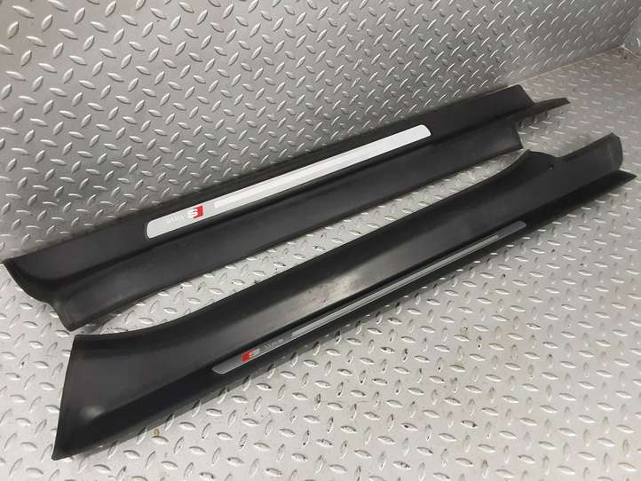 Audi TT (2006 - 2010)  8J0853491G Отделка переднего порога (внутренняя)