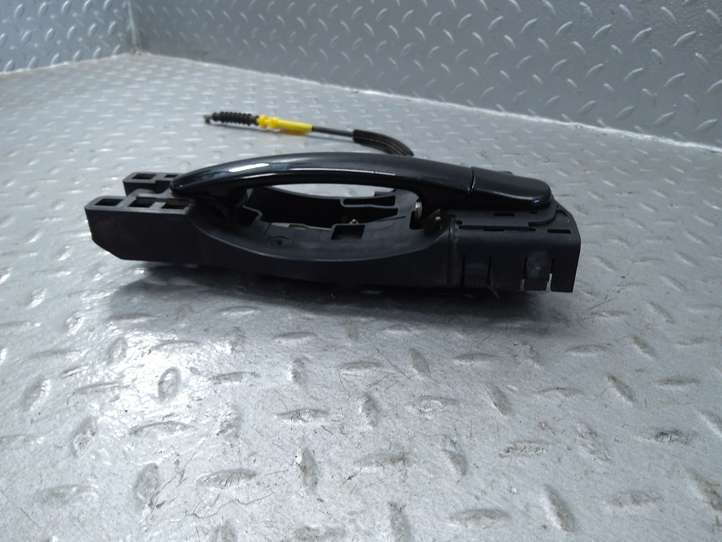 Audi TT (2006 - 2010)  8J02837886 Наружная ручка