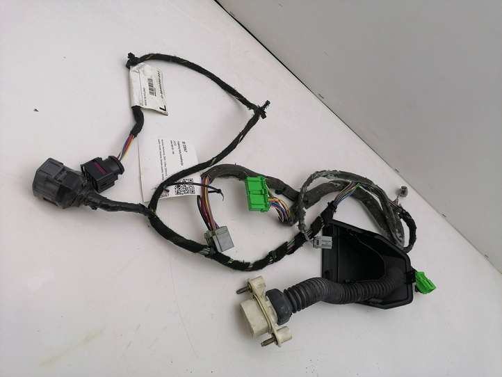 Volvo S60 (2000 - 2004)  8690290 Проводка передних дверей