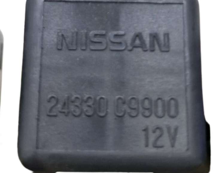 Nissan X-Trail T32 (2014 - 2021)  24330C9900 Блок монтирования реле