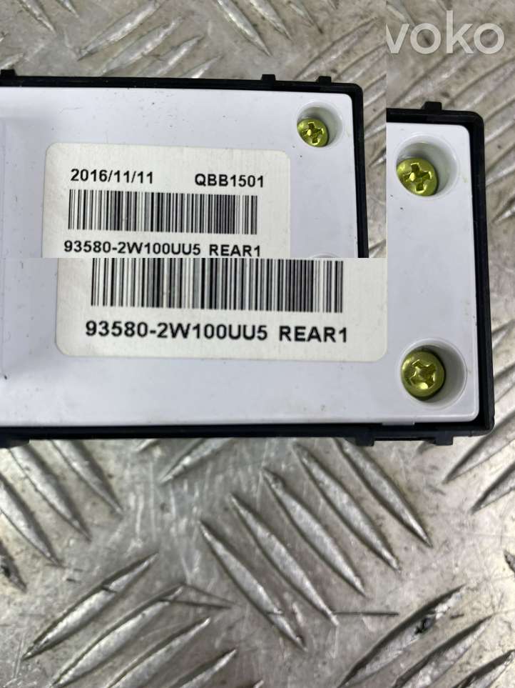 Hyundai Santa Fe (2015 - 2018)  935802W100UU5 Кнопка стеклоподъемников