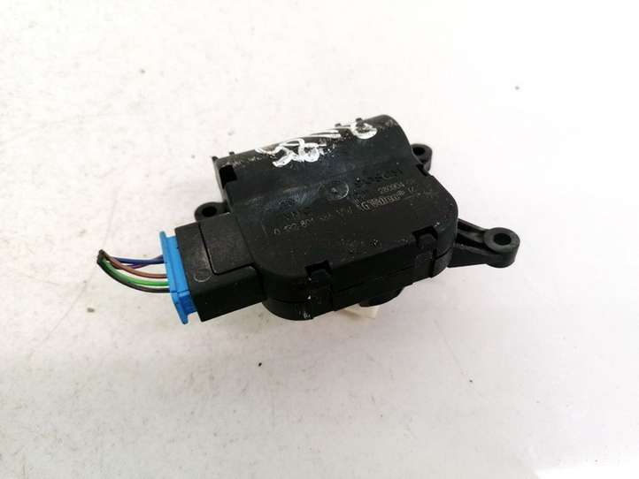 Volkswagen Touran I (2003 - 2010)  0132801333 Двигатель задвижки потока воздуха