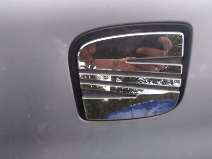 Seat Ibiza III (6L) (2002 - 2008)   Ручка задней крышки