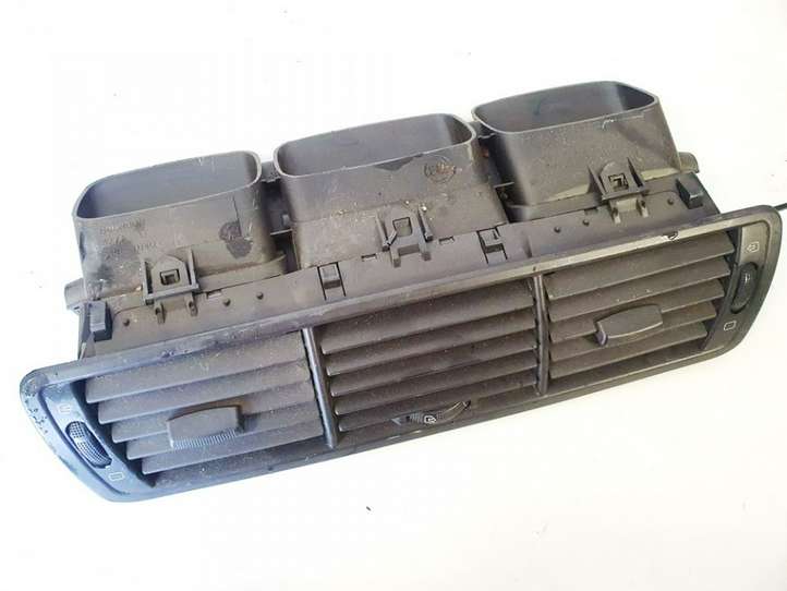 Fiat Ulysse (2002 - 2010)  1484107077c Центральный дефлектор