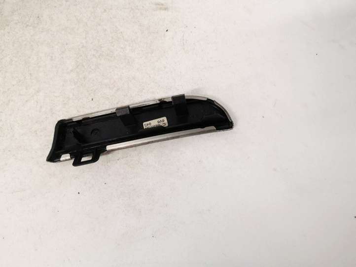 Volkswagen Touran I (2003 - 2010)  1t1858418c Другая деталь салона